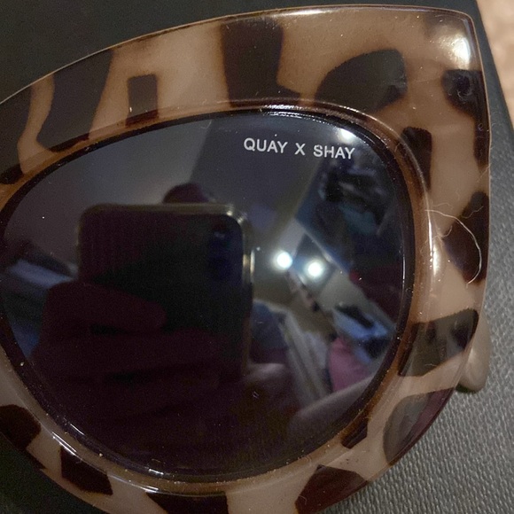 Quay x Shay Jinx leopard sunglasses - Picture 2 of 7
